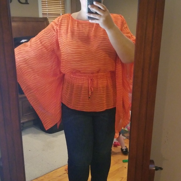 Mk Sheer blouse - Picture 2 of 4